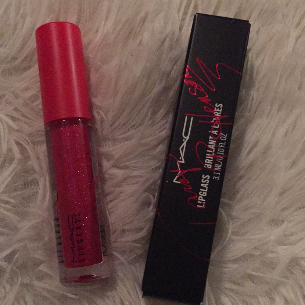 MAC lipgloss